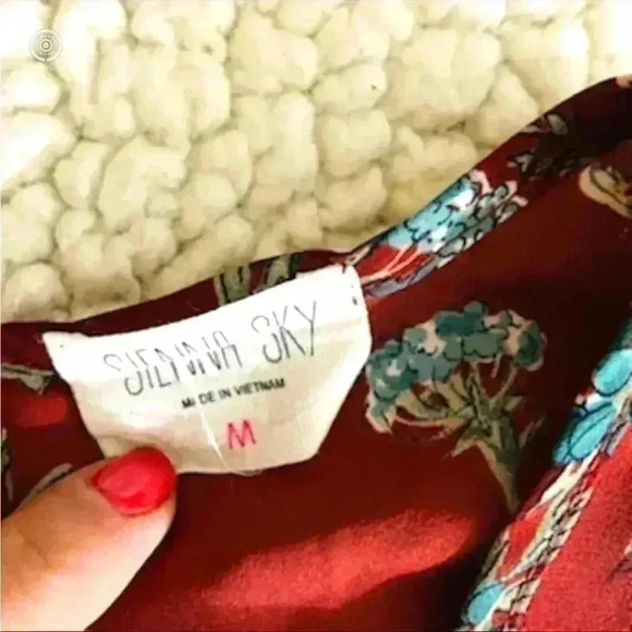 Sienna Sky Maroon Floral V-Neck Faux Wrap Cinch Waist Knotted Back Top Size M - Picture 10 of 12
